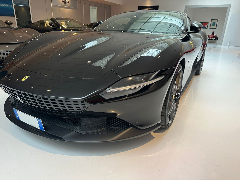 ferrari roma